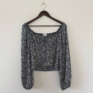 Sienna Sky Black & White Floral Smocked Crop Top - Medium